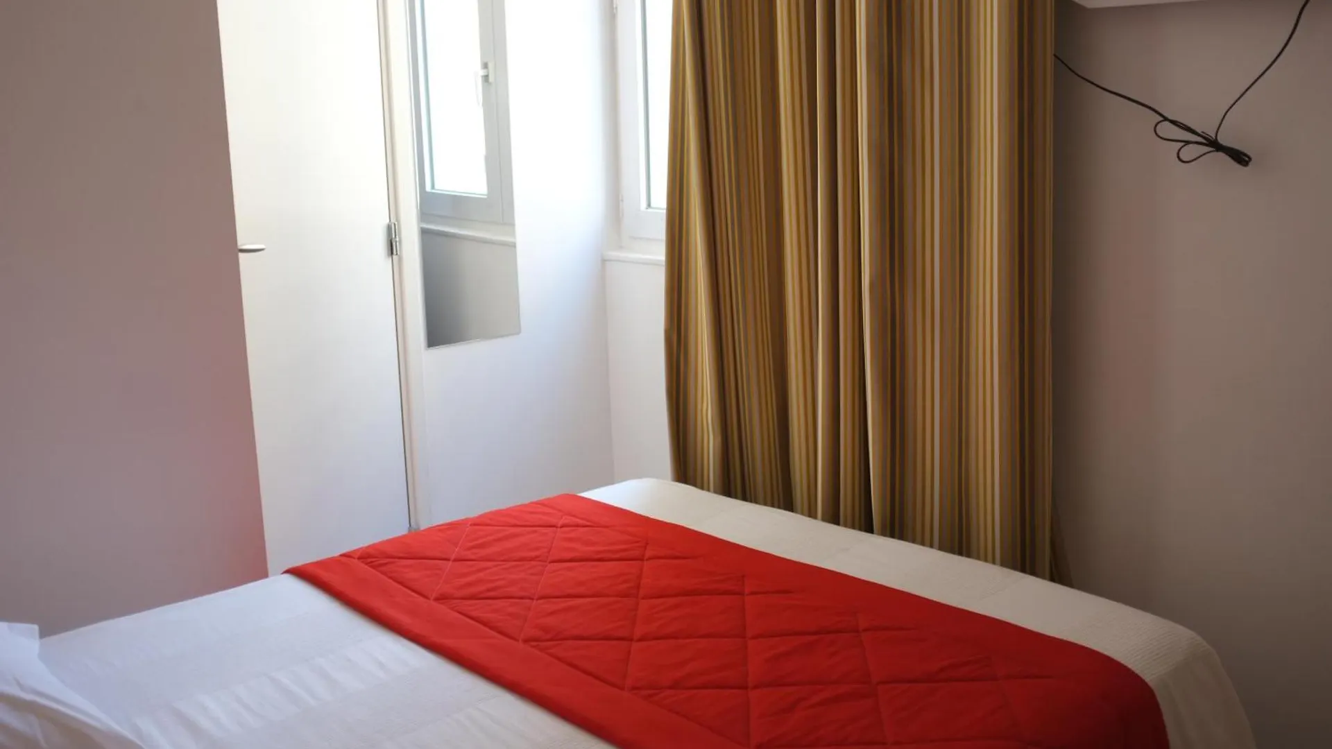 **  Hotel Hermes Marseille France
