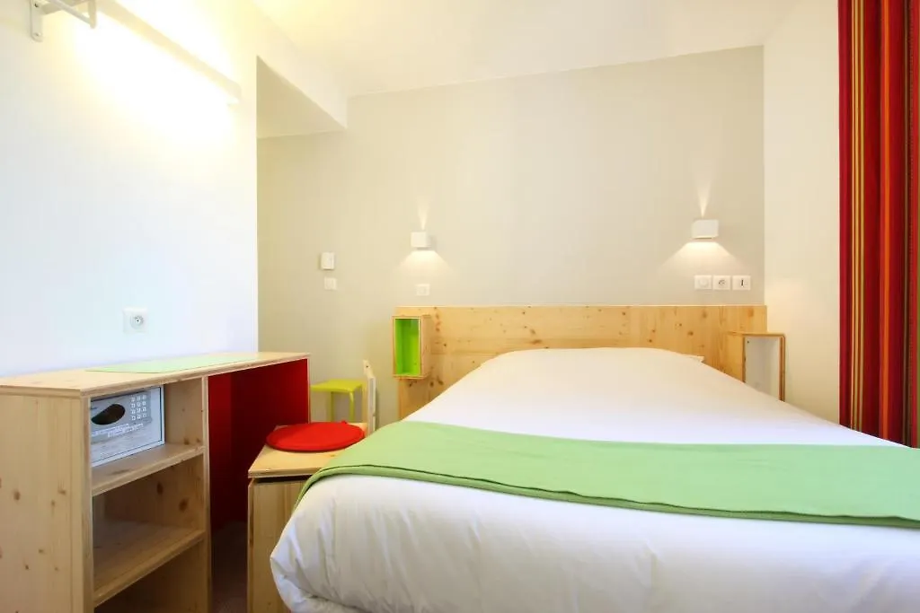 **  Hotel Hermes Marseille France